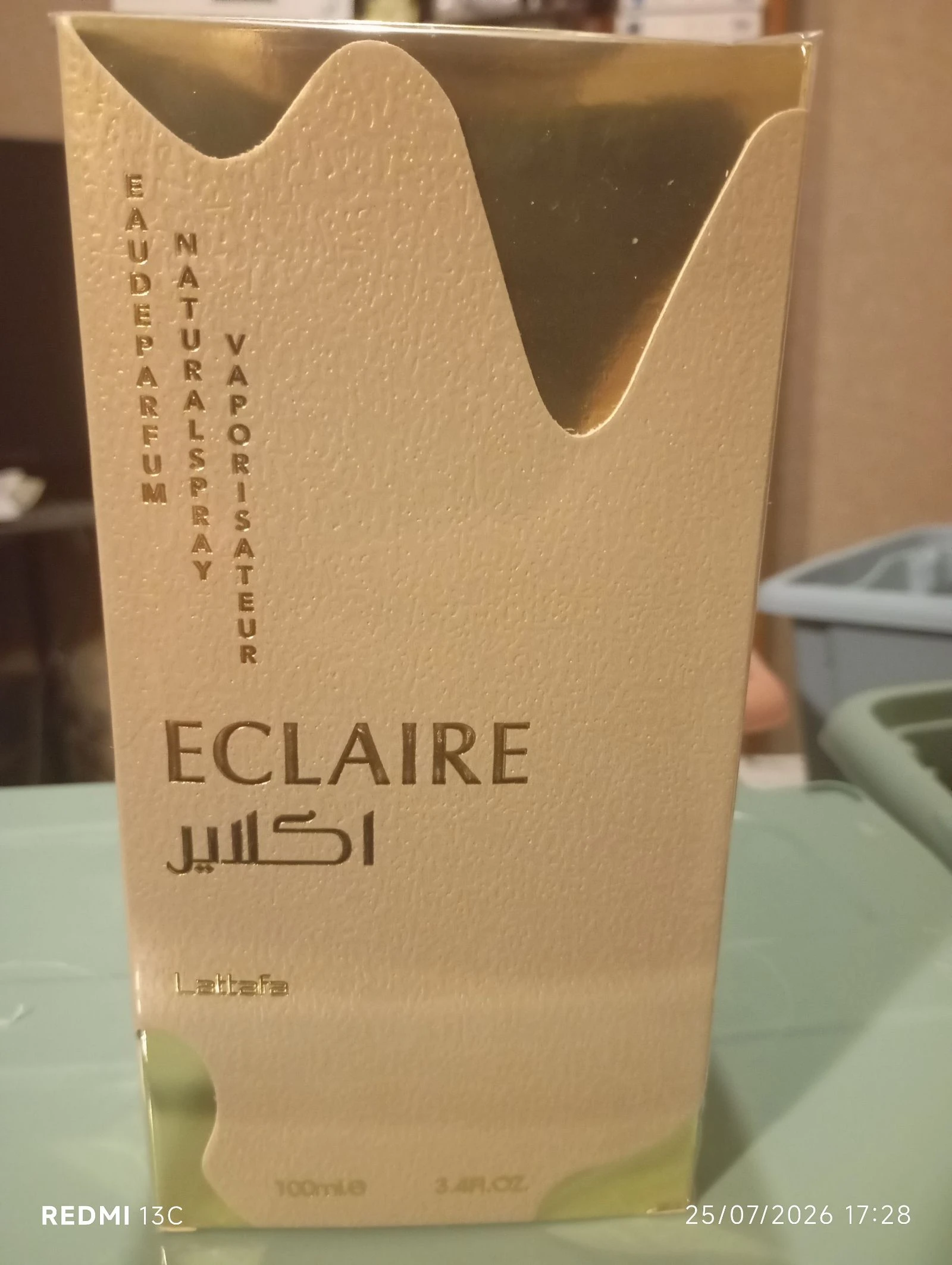Éclaire lattafa original 